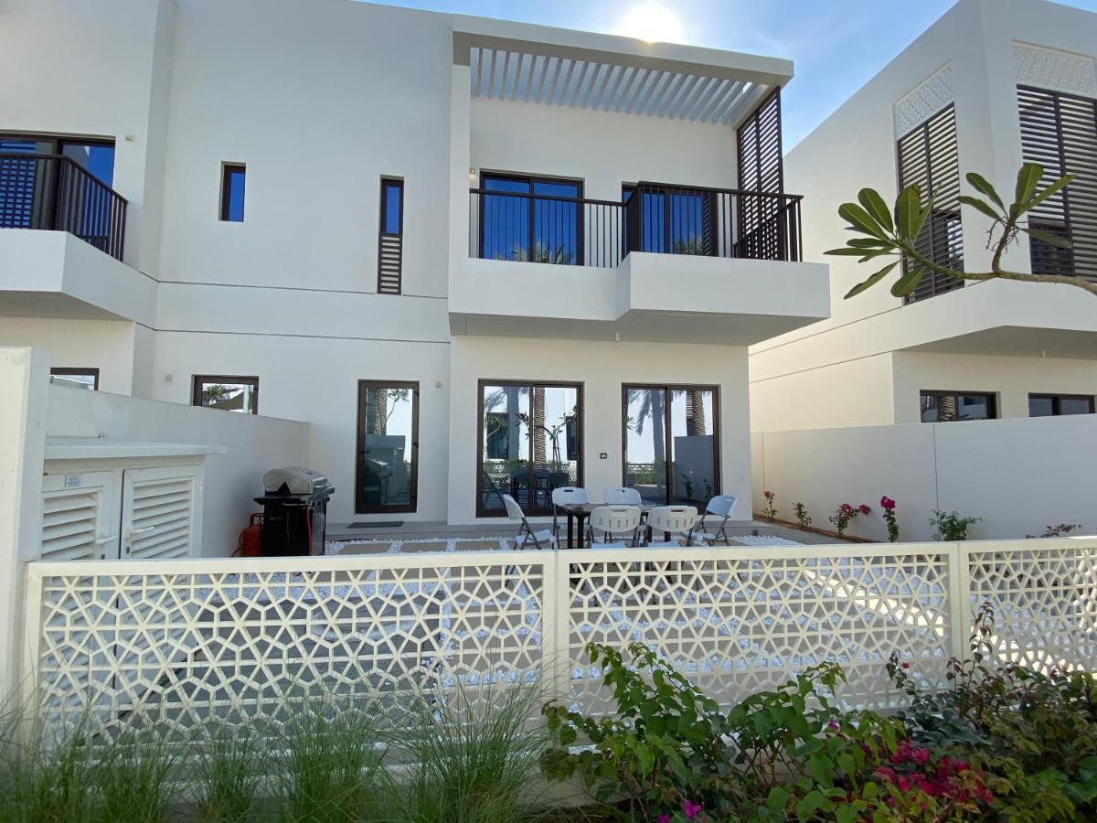 The White Villa Fujairah Buitenkant foto