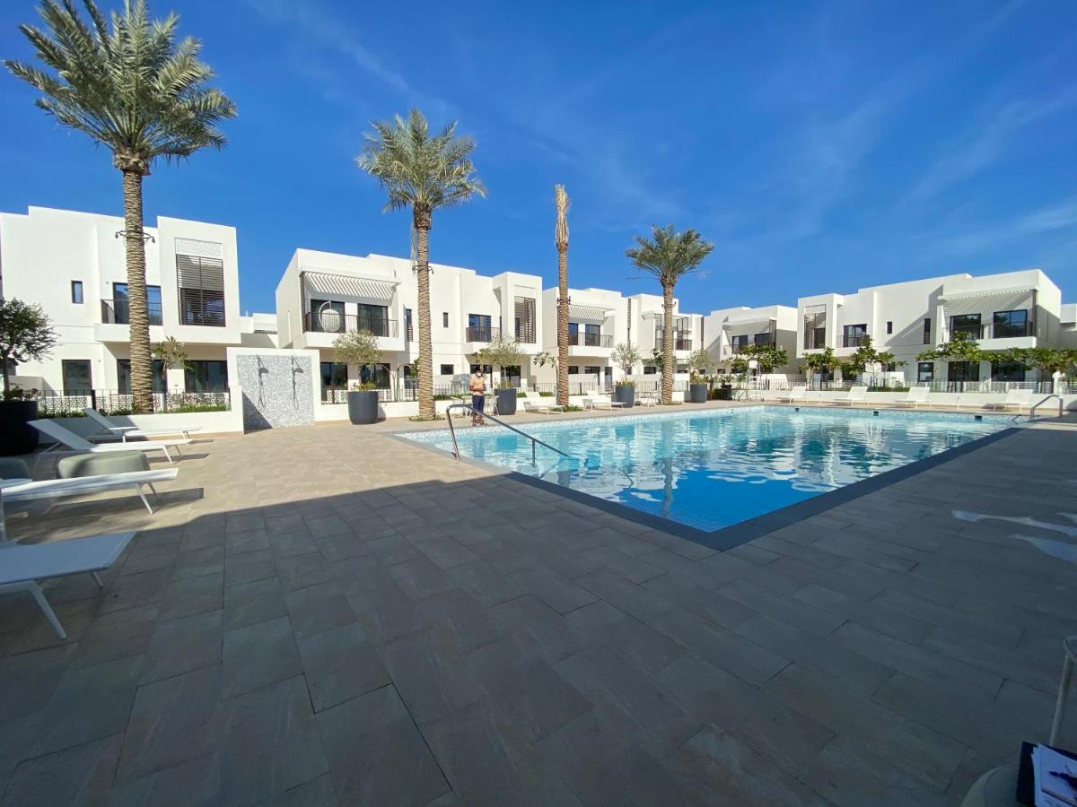 The White Villa Fujairah Buitenkant foto